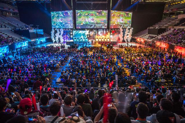 NIP 在 StarLadder 布达佩斯 Major 2025 第一阶段首场比赛中输给了 NRG